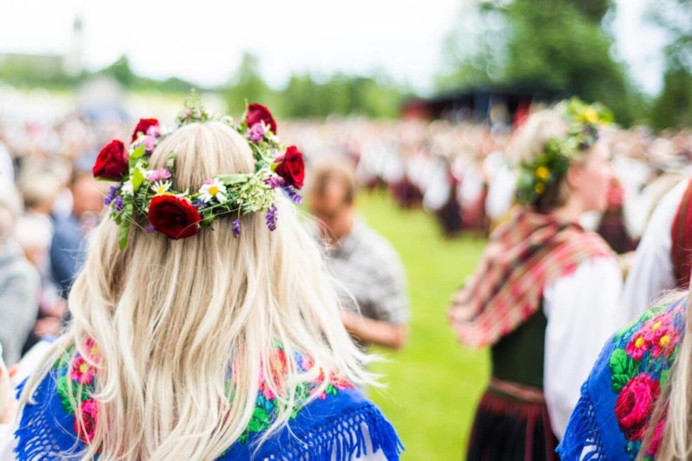 Midsommar, Un Condensé De Suède En Plein été - L'instant Nordique