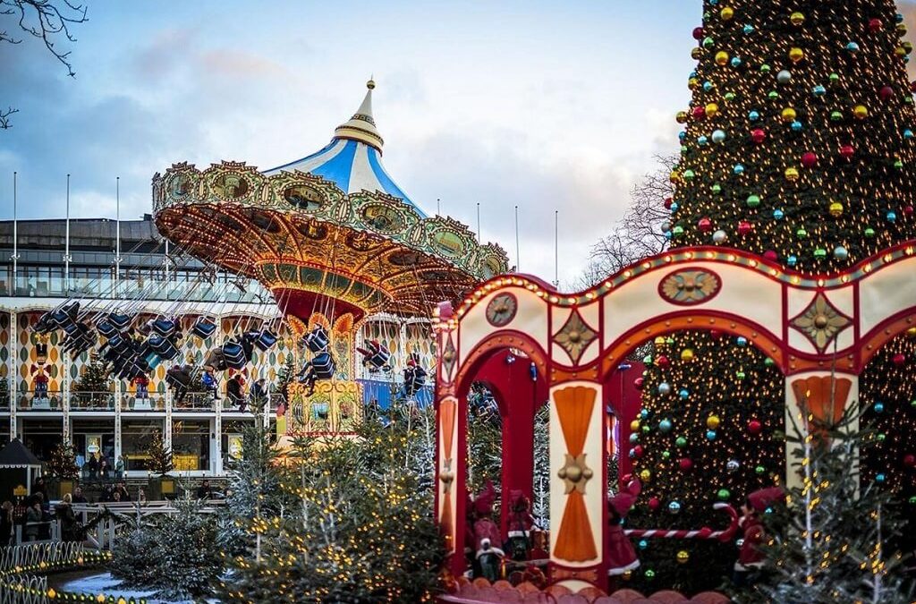 noel-scandinave-tivoli-jardins-copenhague