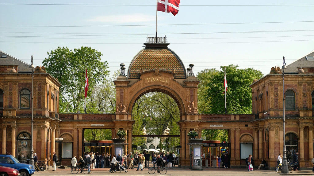 tivoli-copenhagen-entrance-access-free-kids