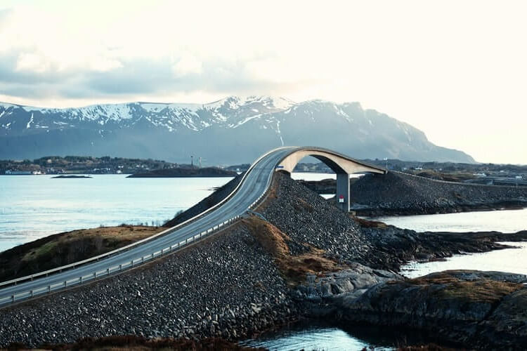 atlantic-road-trip-norway-route-norvege-voiture-fjord