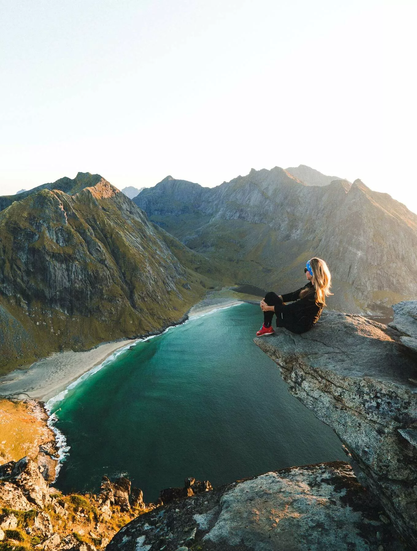 norway-view-best-hike-lofoten-summer